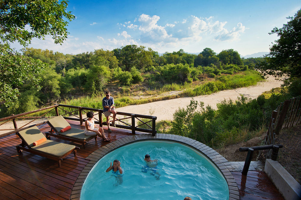 Indlovu River Lodge Karongwe Game Reserve Exterior foto